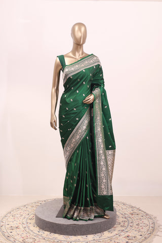 Beautiful Banarasi Saree – Code: ML25A126